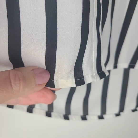Express White and Black Striped Roll Tab Sleeve Button Front Blouse - Picture 7 of 7